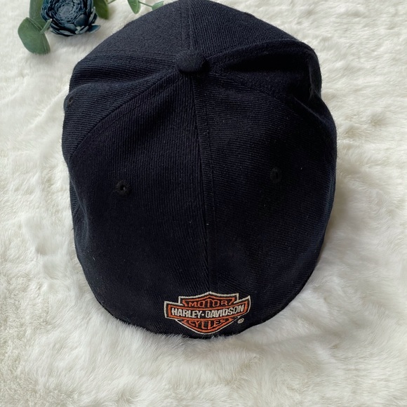 Harley Davidson Fitted Hat. SZ large. In Very good pre owned shape. Orange trim - Picture 7 of 9